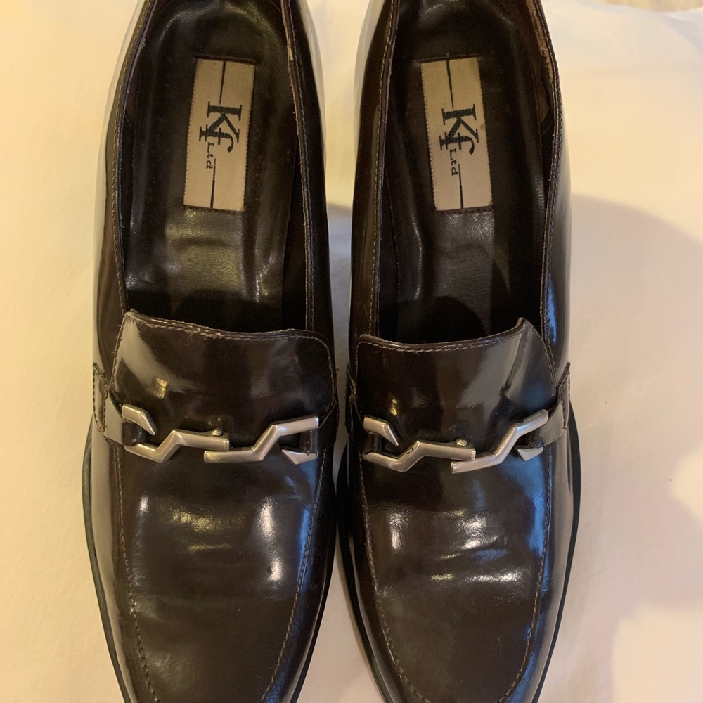 KF Ltd brown shoes with heels